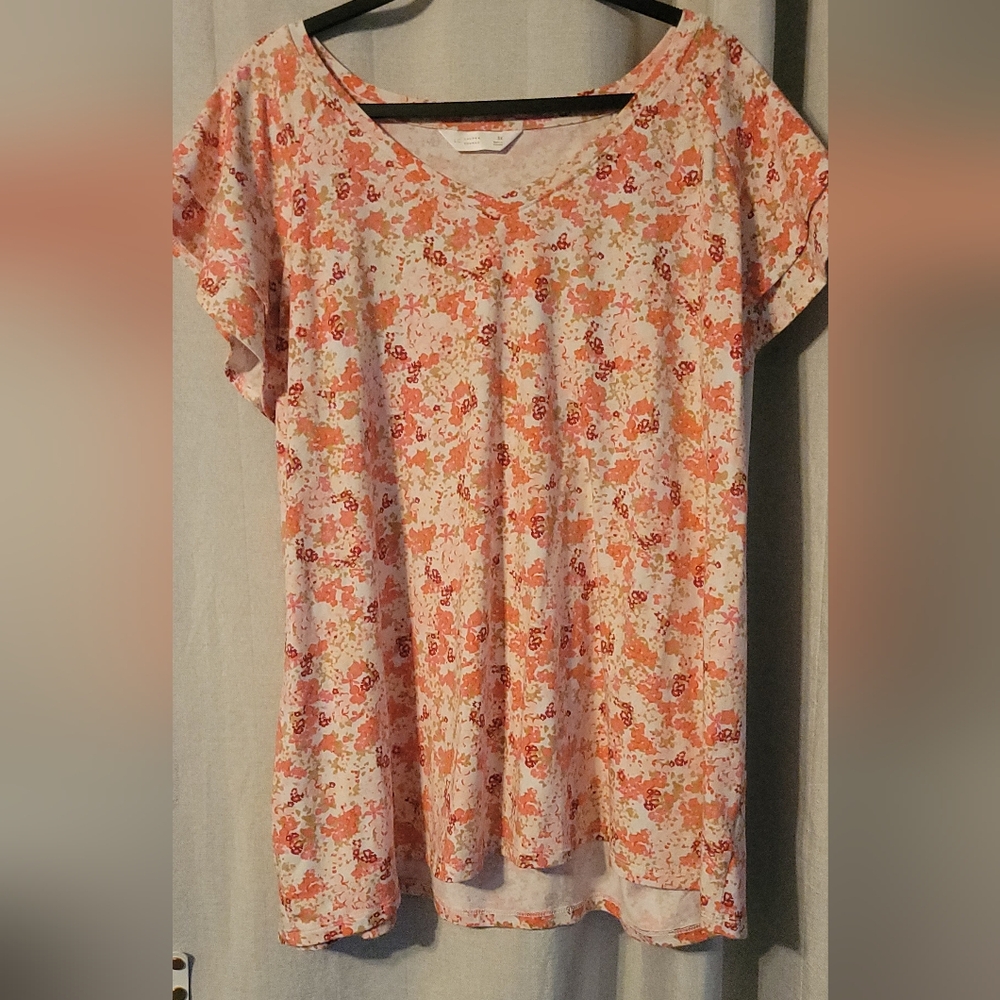 LC Lauren Conrad Pink and Orange Floral Short Sleeve Top